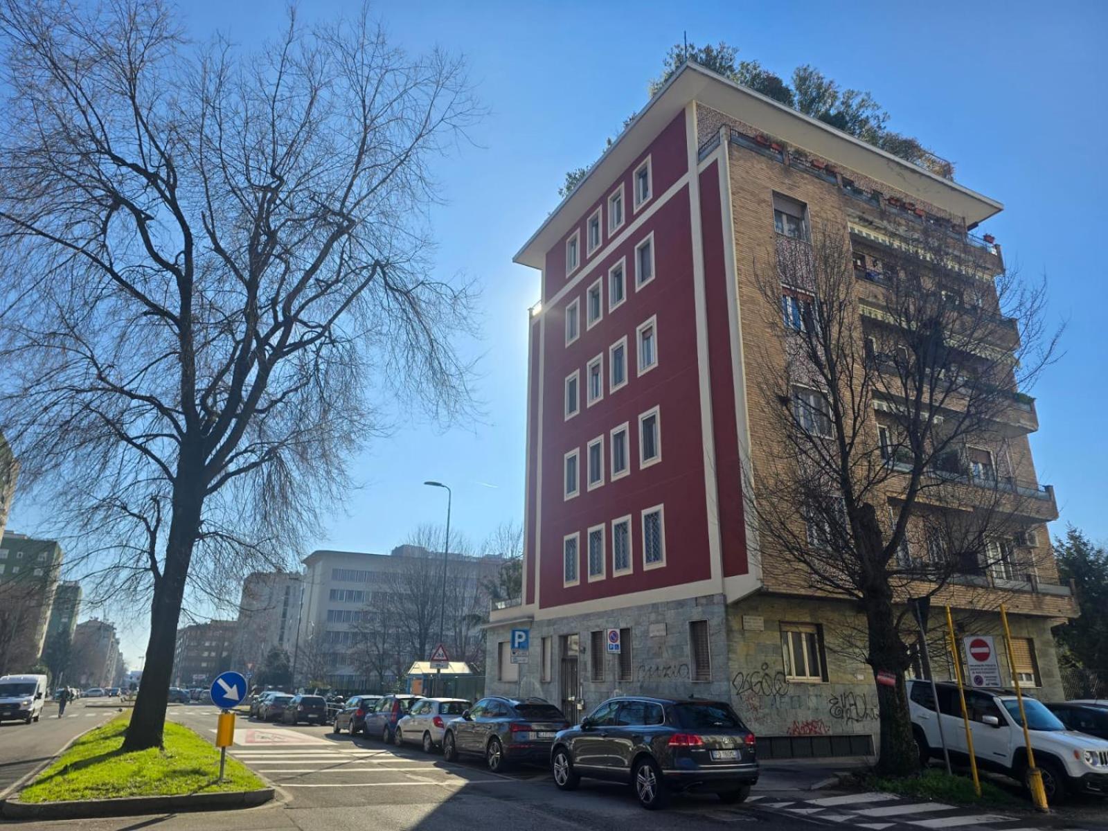 Tolstoi 83 Apartment Милано Екстериор снимка