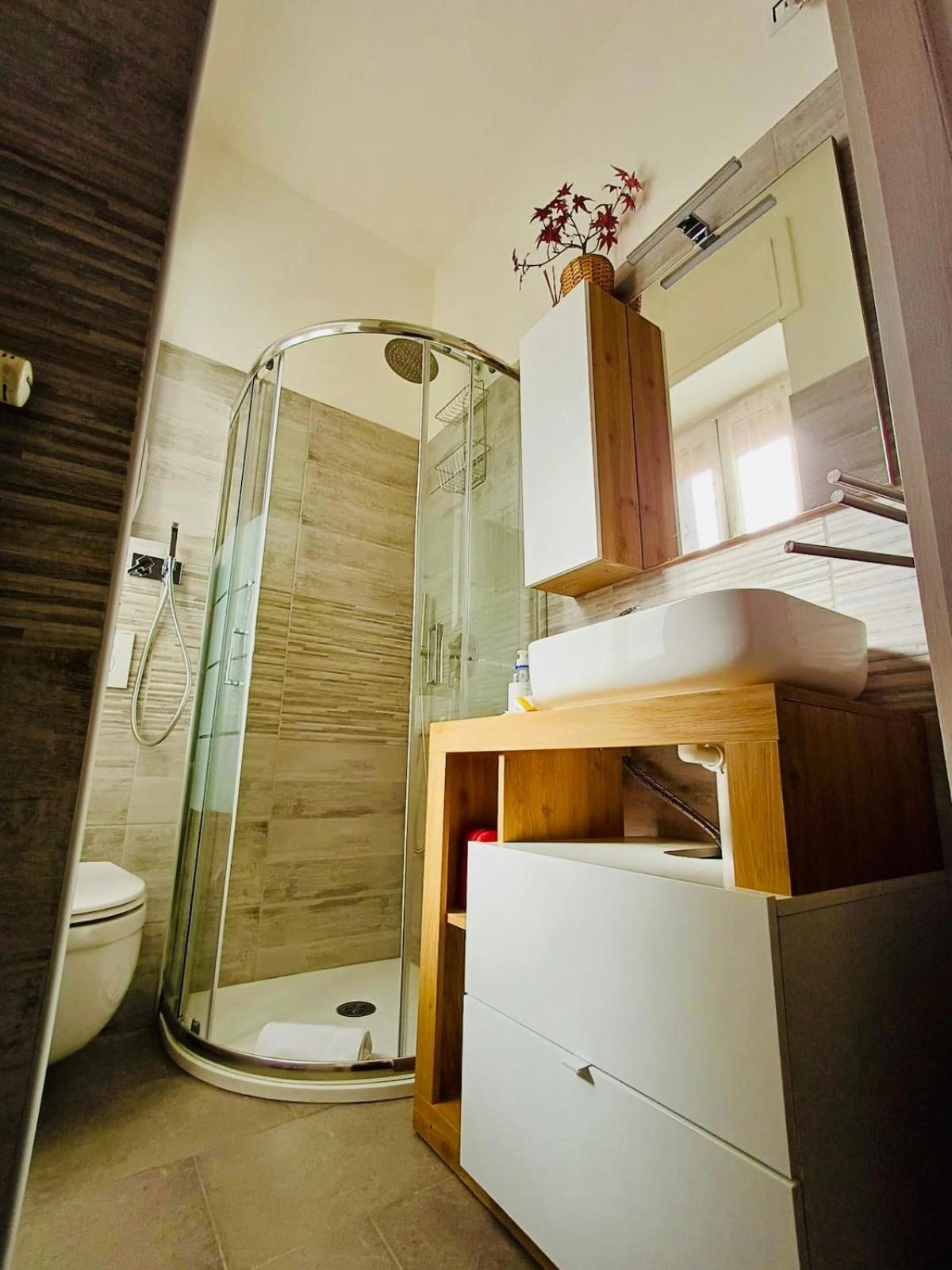 Tolstoi 83 Apartment Милано Екстериор снимка