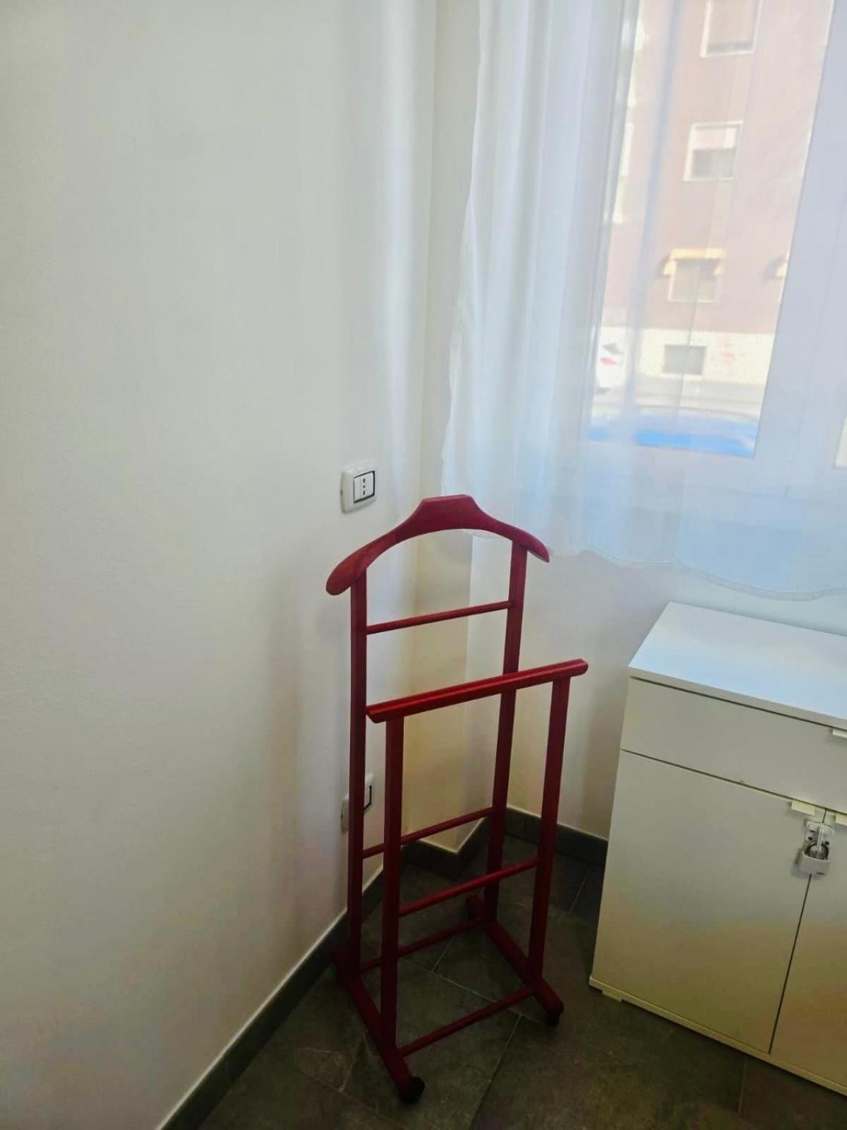 Tolstoi 83 Apartment Милано Екстериор снимка