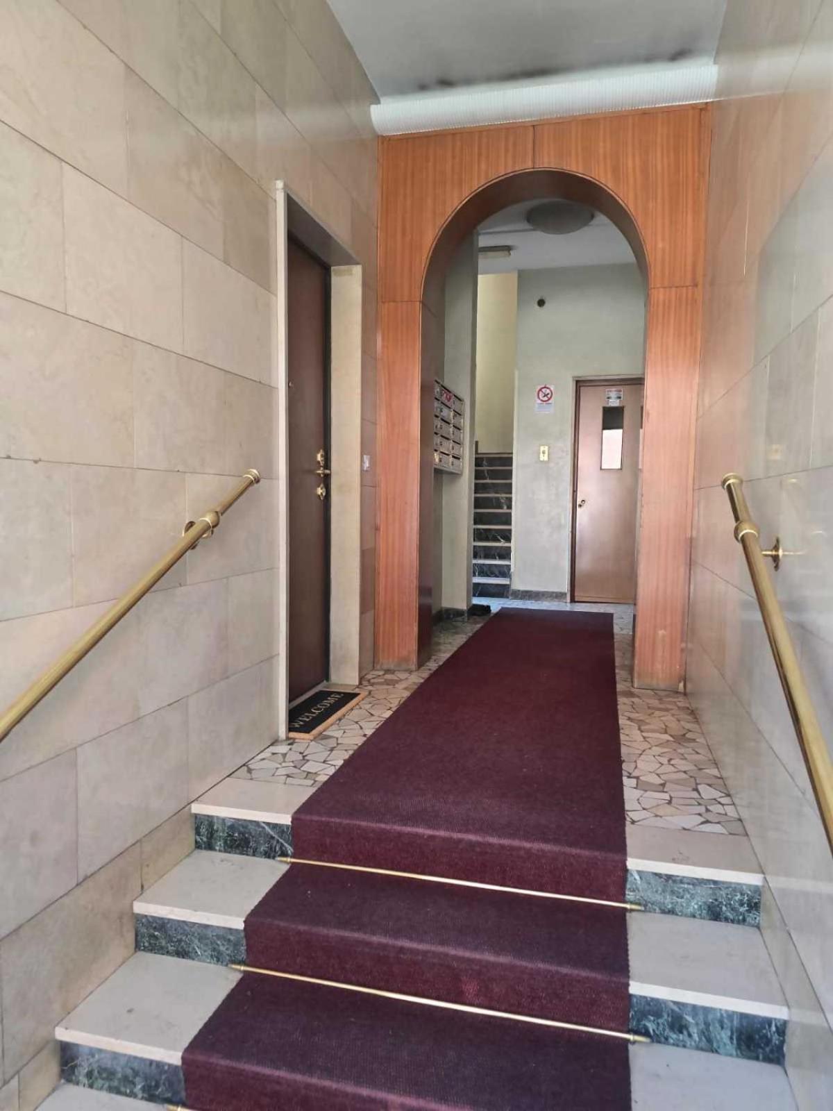 Tolstoi 83 Apartment Милано Екстериор снимка